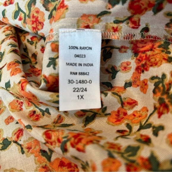 Woman Within Boho Floral & Leaf Print Lightweight Button Down Tunic Top NWT - Picture 3 of 16